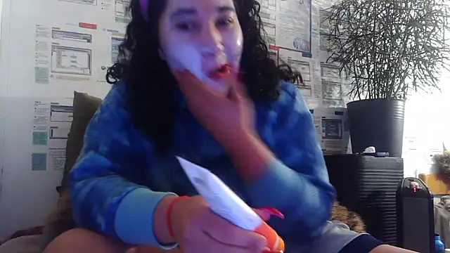 Snapshot of BunnyYT chatting on February 28, 2:34 am BunnyYT online show from February 28, 2:34 am