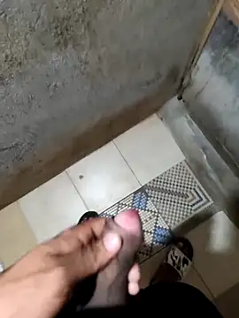 freakingcock27 online show from March 11, 4:57 pm