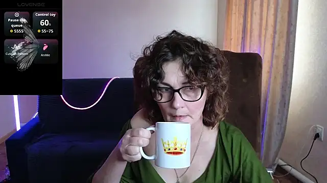 Miss Amberr online show from April 5, 12:35 pm