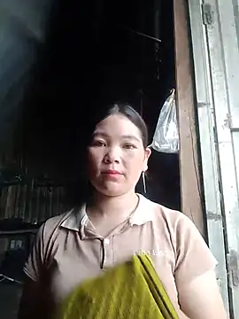 Snapshot of Salyk5 chatting on July 15, 12:49 am Salyk5 online show from July 15, 12:49 am