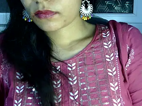 Neha Sharma2 online show from April 3, 3:10 pm