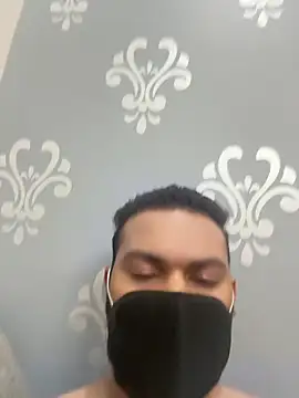 Snapshot of jeev95 chatting on March 3, 6:36 pm jeev95 online show from March 3, 6:36 pm