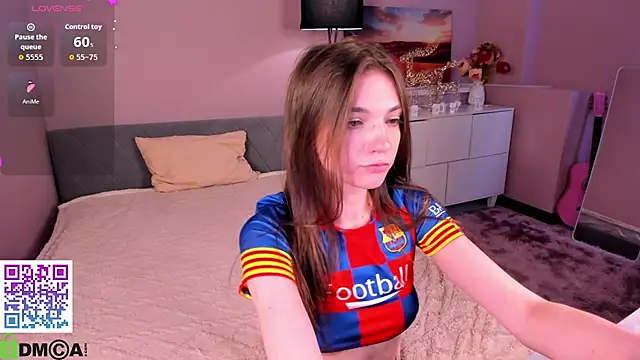 Snapshot of Ella_Fex chatting on July 1, 12:40 pm Ella Fex online show from July 1, 12:40 pm