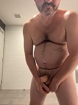 chubbylittlesecret online show from June 1, 1:29 am