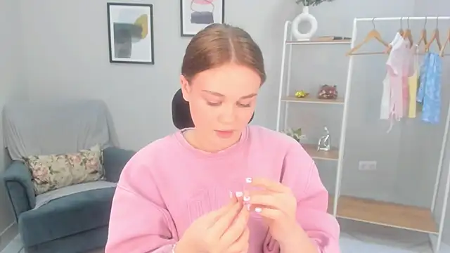 Liana Bert online show from February 26, 11:31 am