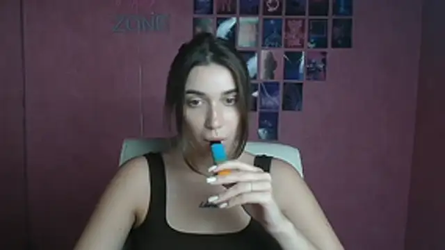 Snapshot of NikaMystic chatting on July 2, 6:41 am NikaMystic online show from July 2, 6:41 am