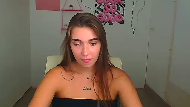 Snapshot of NikaMystic chatting on August 6, 5:59 pm NikaMystic online show from August 6, 5:59 pm