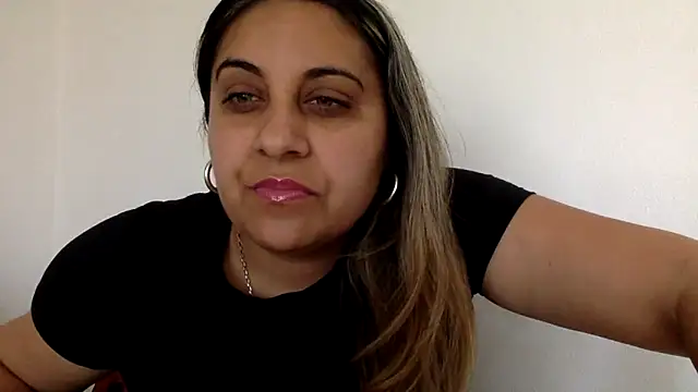 I amXenox online show from April 8, 8:36 am