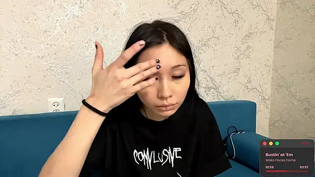 kishagrayone online show from March 7, 12:24 pm