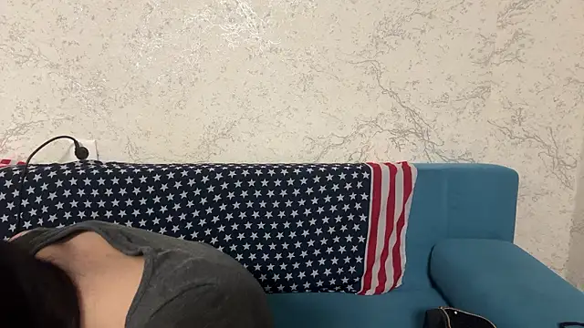 kishagrayone online show from March 21, 1:48 pm