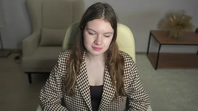 BrennaReul online show from March 6, 2:35 pm