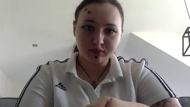 Snapshot of AriaWet chatting on March 2, 11:39 am AriaWet online show from March 2, 11:39 am