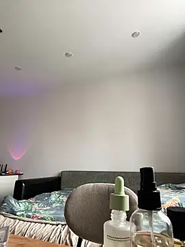 Snapshot of CindyMil chatting on June 20, 3:53 am CindyMil online show from June 20, 3:53 am