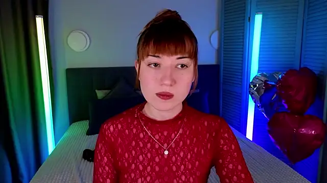 Snapshot of MaddyMelting chatting on March 2, 12:24 am MaddyMelting online show from March 2, 12:24 am