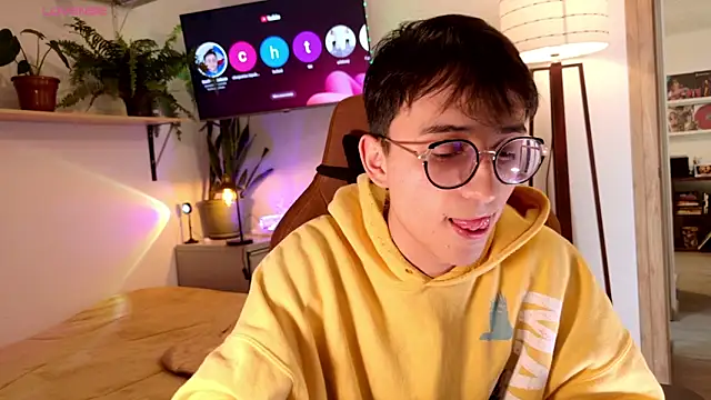 Sr evann online show from March 24, 3:28 pm