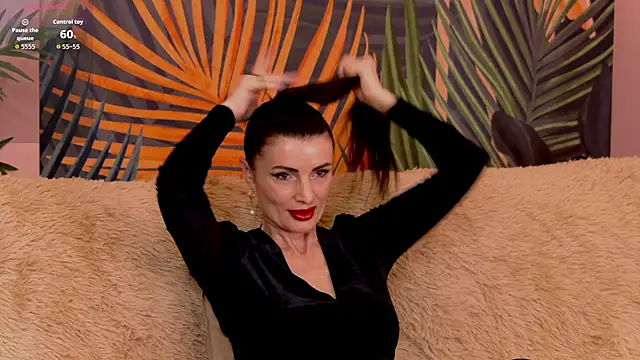 golden Muse  online show from March 28, 2:38 pm