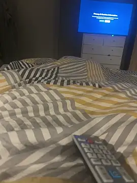 Snapshot of Amelie_BlondeXX chatting on February 25, 7:51 am Amelie BlondeXX online show from February 25, 7:51 am