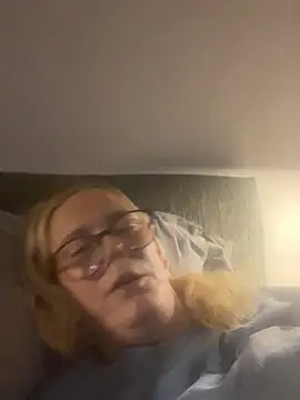 Amelie BlondeXX online show from March 3, 8:15 pm