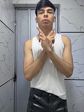 Snapshot of The_Conquer chatting on February 26, 9:14 pm The Conquer online show from February 26, 9:14 pm