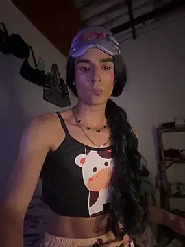 Snapshot of Samyy_Saenz chatting on March 21, 4:17 am Samyy Saenz online show from March 21, 4:17 am