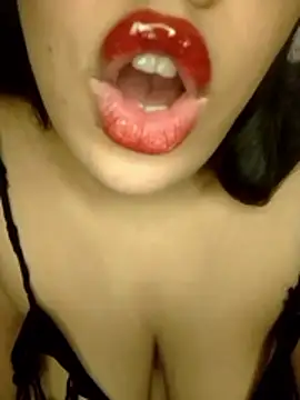 madleen Mm online show from March 6, 8:16 pm