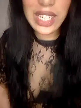 madleen Mm online show from April 18, 7:58 pm