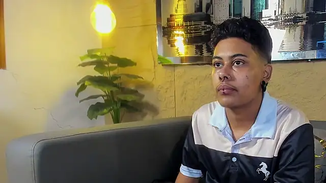 Noha  scott online show from March 30, 2:18 pm