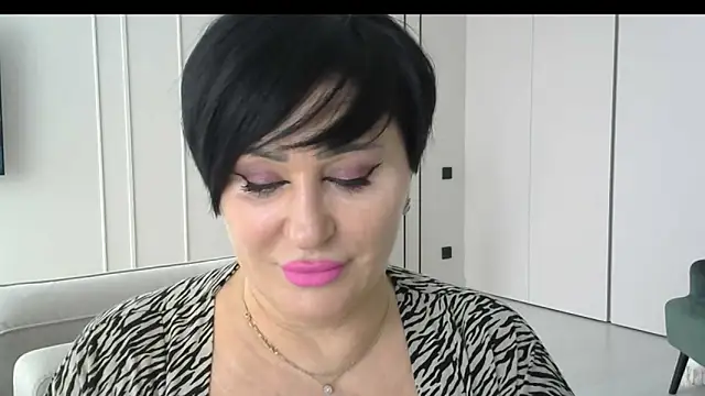 Kleotempt online show from April 18, 11:25 am