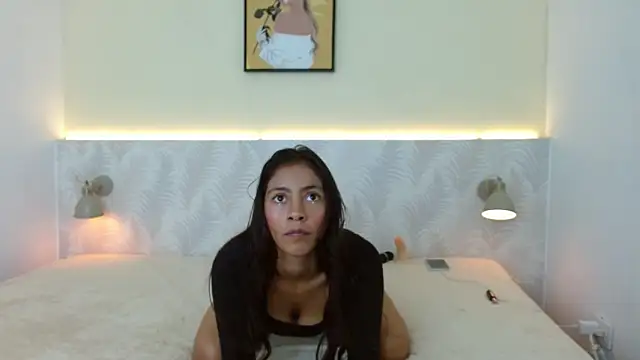 Snapshot of Kata_harrington chatting on February 26, 8:19 pm Kata harrington online show from February 26, 8:19 pm