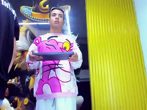 angel boy xxx online show from March 4, 12:11 pm