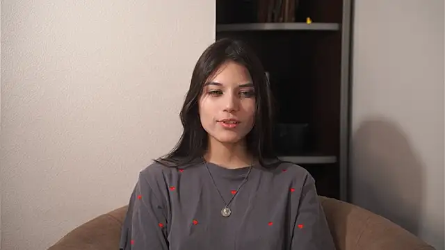 CaroylnPaiva online show from February 27, 8:58 am