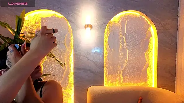 Snapshot of ashelyy_tp chatting on March 3, 7:42 pm ashelyy tp online show from March 3, 7:42 pm