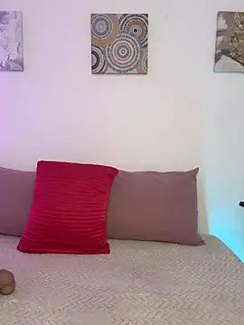 Ashleeyprincess01 online show from March 6, 9:11 pm