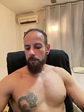 Snapshot of DaleCerbasi chatting on February 25, 6:56 am DaleCerbasi online show from February 25, 6:56 am