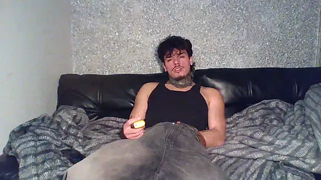 SNAKEARM online show from February 27, 10:48 am