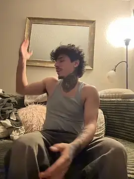 SNAKEARM online show from March 4, 11:38 am