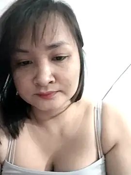 Snapshot of Jeassi-sica01 chatting on April 25, 4:04 pm Jeassi-sica01 online show from April 25, 4:04 pm