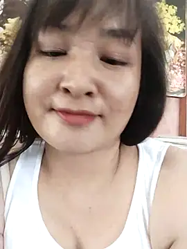 Snapshot of Jeassi-sica01 chatting on June 5, 9:26 am Jeassi-sica01 online show from June 5, 9:26 am