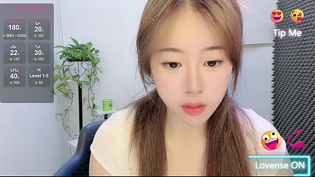 Snapshot of Baixi-01 chatting on July 12, 4:58 am Baixi-01 online show from July 12, 4:58 am