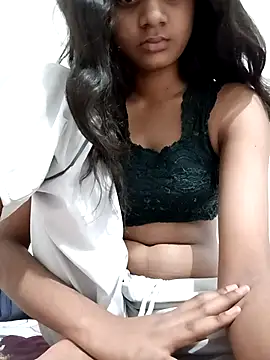 Snapshot of Heena_shrma chatting on March 5, 6:26 pm Heena shrma online show from March 5, 6:26 pm