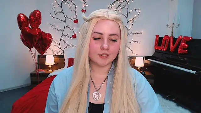 Hennessy bunny online show from February 26, 8:08 pm