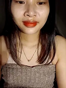 Snapshot of AmberBelle_007 chatting on February 25, 9:02 pm AmberBelle 007 online show from February 25, 9:02 pm