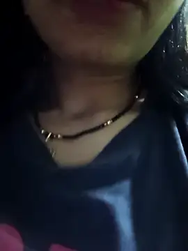 Snapshot of Rashmika_Mandana chatting on May 11, 12:16 am Rashmika Mandana online show from May 11, 12:16 am