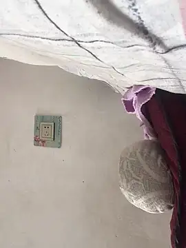 yaocaobi8 online show from April 16, 5:52 am