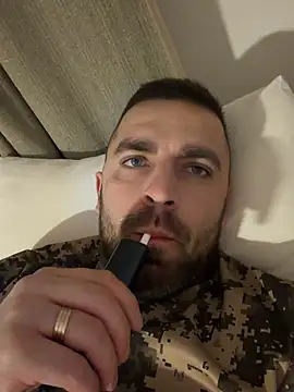 VANYA1997 online show from April 16, 5:14 pm