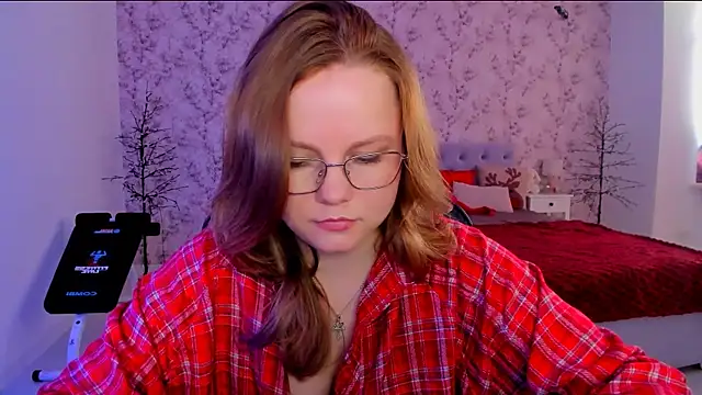 Snapshot of AngellaRud chatting on February 28, 10:16 am AngellaRud online show from February 28, 10:16 am