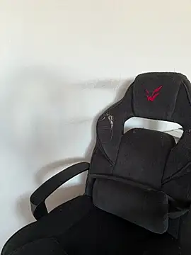 Snapshot of Caboniahoney chatting on February 26, 8:46 am Caboniahoney online show from February 26, 8:46 am