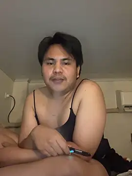 Snapshot of anya_larass chatting on February 24, 12:14 pm anya larass online show from February 24, 12:14 pm