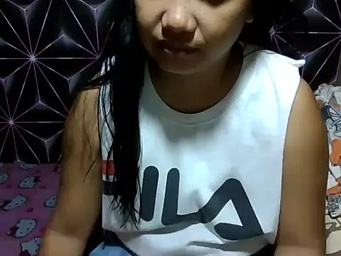 Flowerbebe online show from April 9, 11:59 am