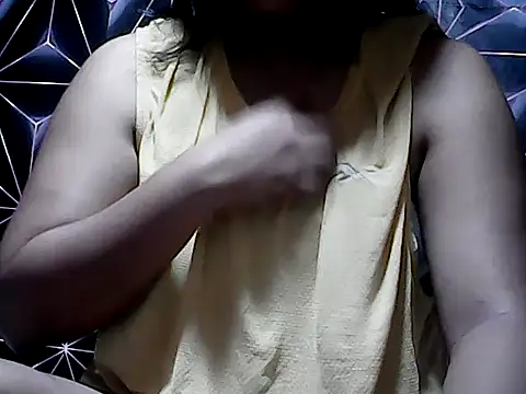 Snapshot of Flowerbebe chatting on June 11, 7:56 pm Flowerbebe online show from June 11, 7:56 pm